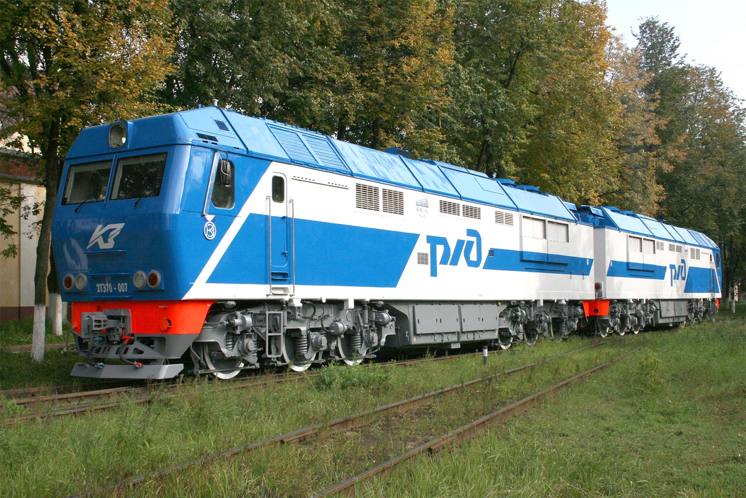 Грузовой тепловоз 2ТЭ70